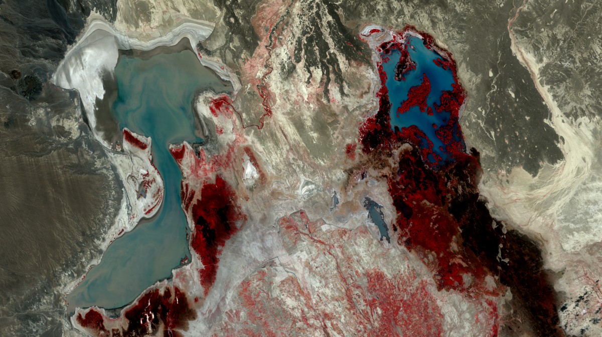 Lago Hamund-e Helmand - Landsat 5 TM - 6 de junio de 2011