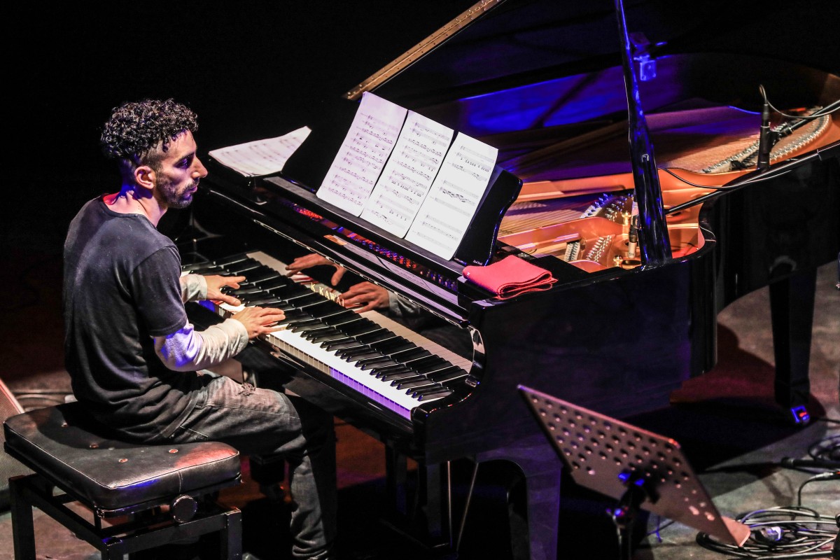 Leonel Duck se presenta en versión Quinteto, en el Centro Cultural Borges.