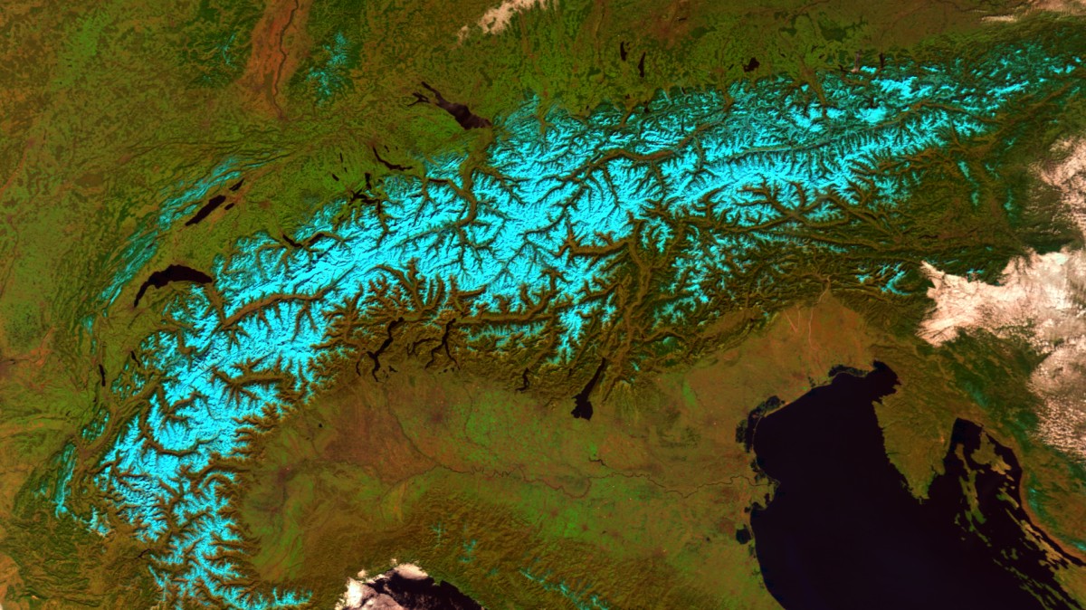 Los Alpes - Terra MODIS - 17 de marzo de 2012