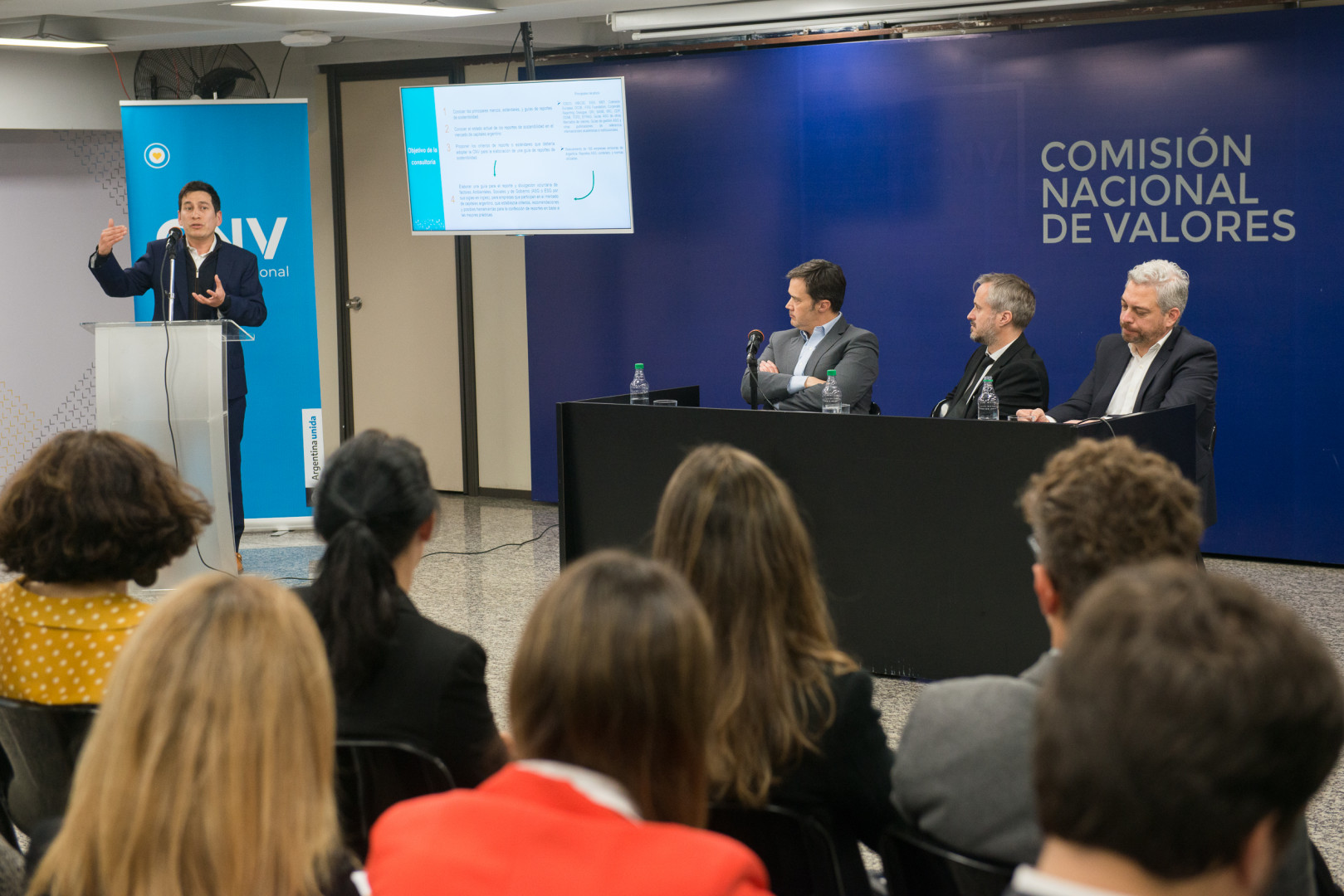 Presentación de proyectos con asistencia del BID