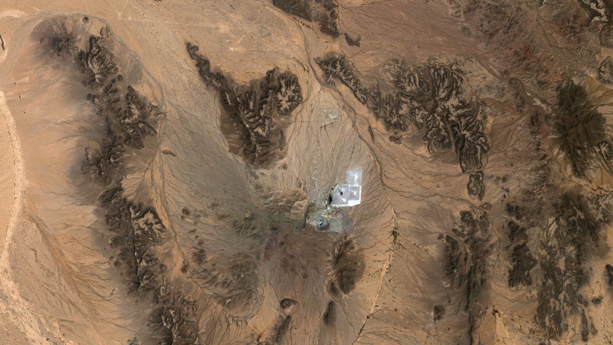 Mina Nueva Cornelia, Estados Unidos - Landsat 7 ETM+ - 28 de abril de 2003