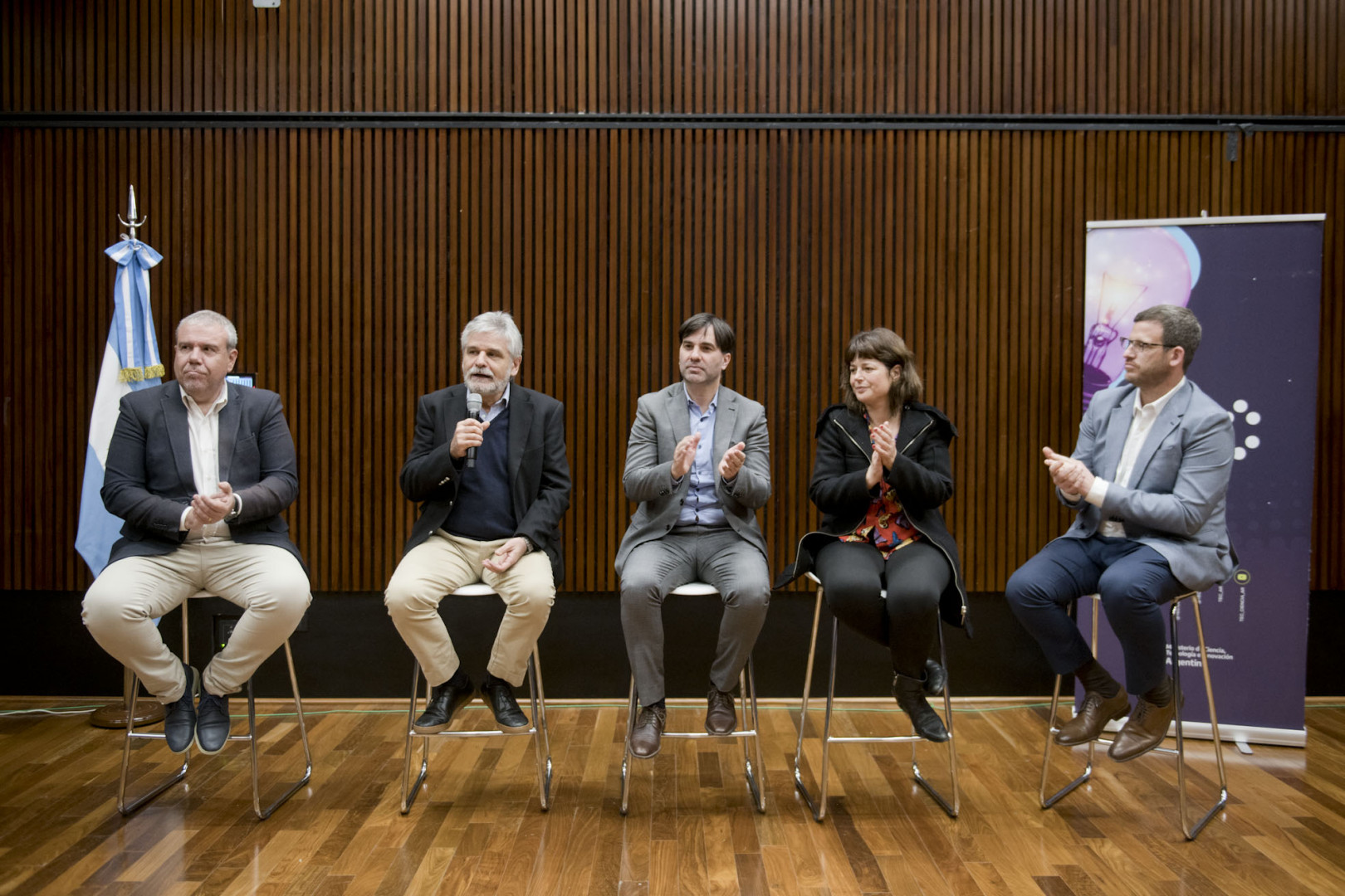 Presentación de nuevo documental, panel de debate y firmas de convenios en una jornada sobre cannabis 2