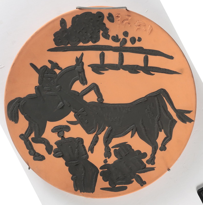 Corrida de toros, 1959. Serie de 8 platos. Loza roja con decoración de engobe negro. Factoría Madoura. Pablo Picasso.