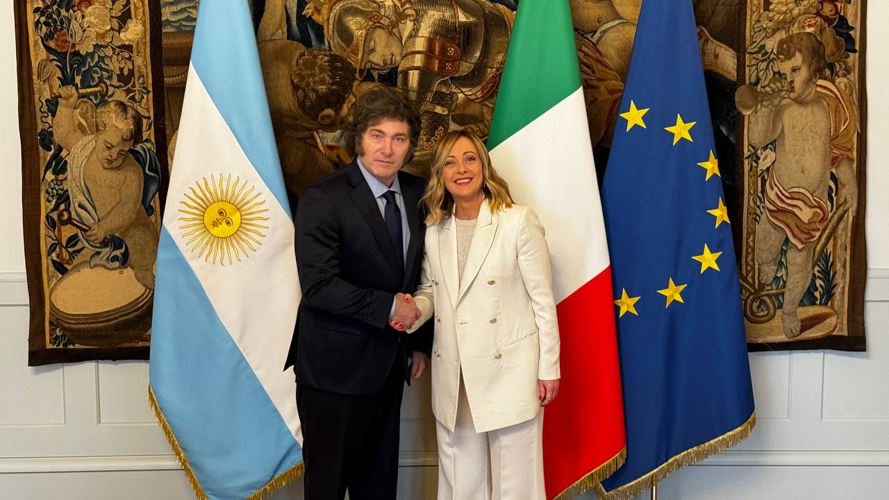 Encuentro con Giorgia Meloni Encuentro con Giorgia Meloni