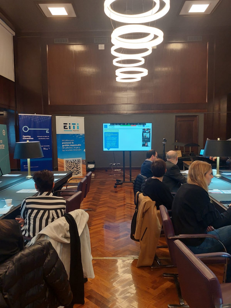 Jueves 24 de agosto del 2023