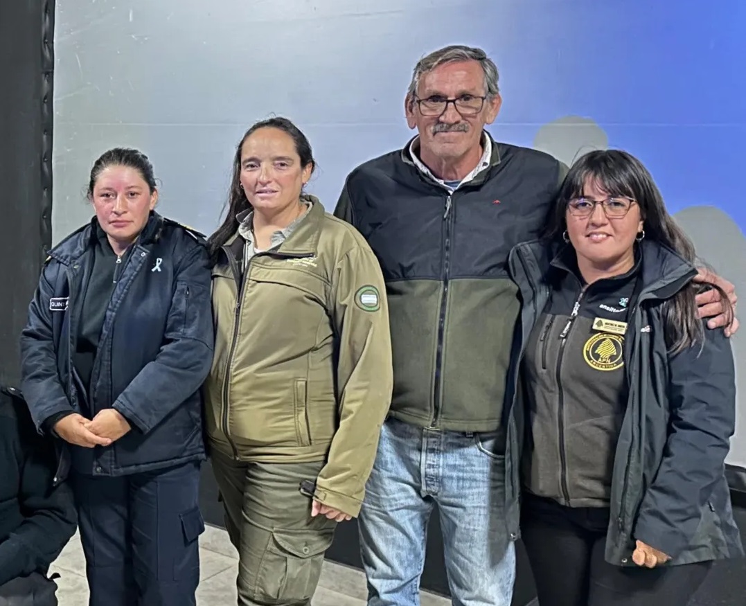 Taller de Coexistencia Turística y Comportamiento de Grandes Felinos en Iberá