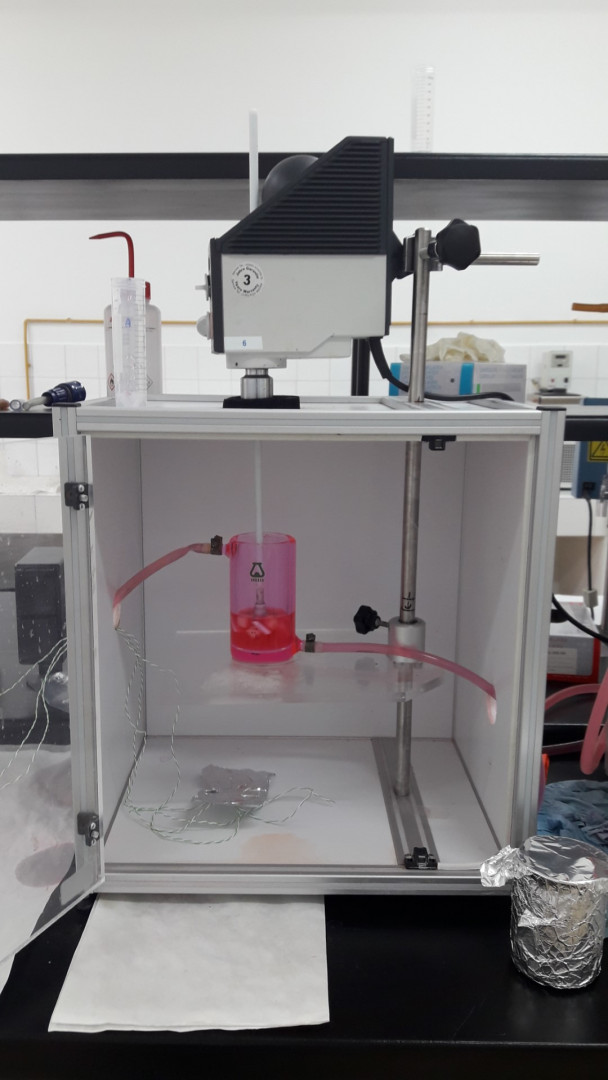Tecnología utilizada en el laboratorio de la Universidad de las Islas Baleares. Tecnología utilizada en el laboratorio de la Universidad de las Islas Baleares.