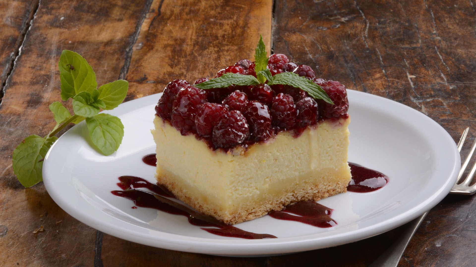 Torta con frutos rojos Torta con frutos rojos