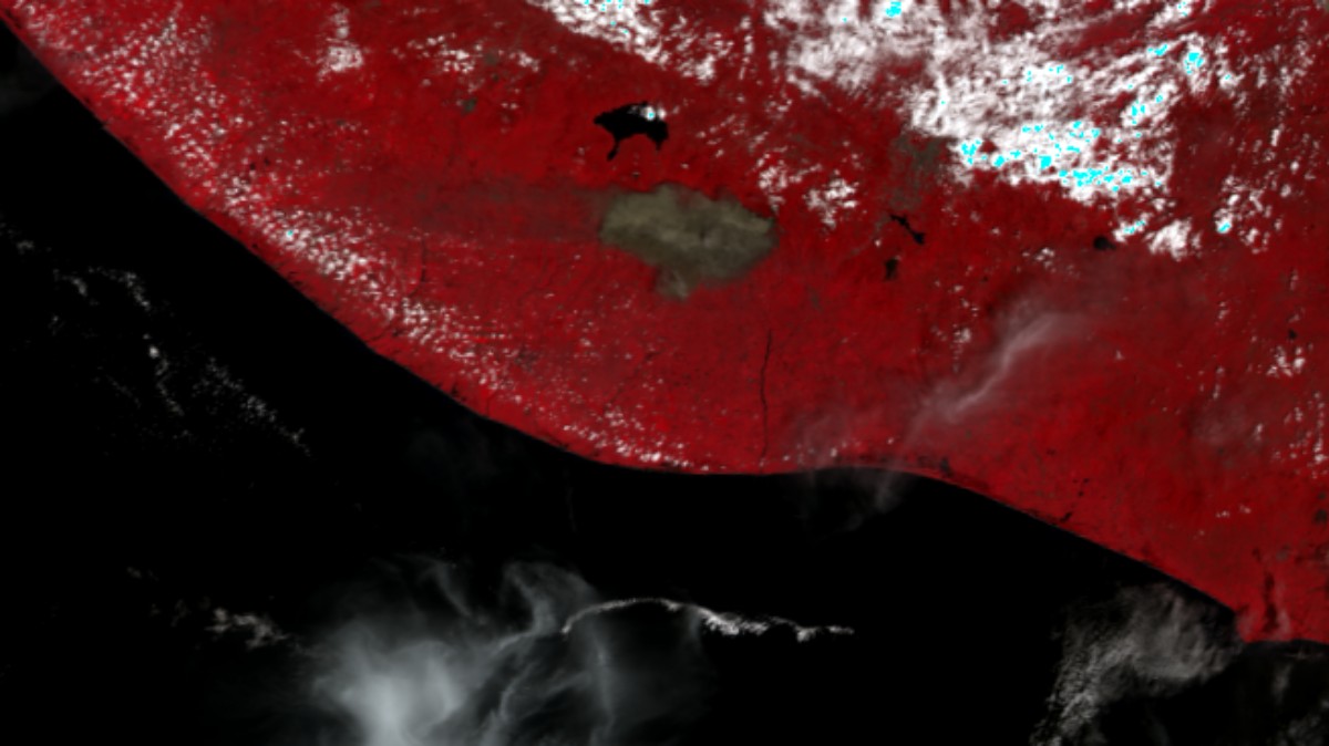 Volcán de Fuego, Guatemala - Terra MODIS - 13 de septiembre de 2012