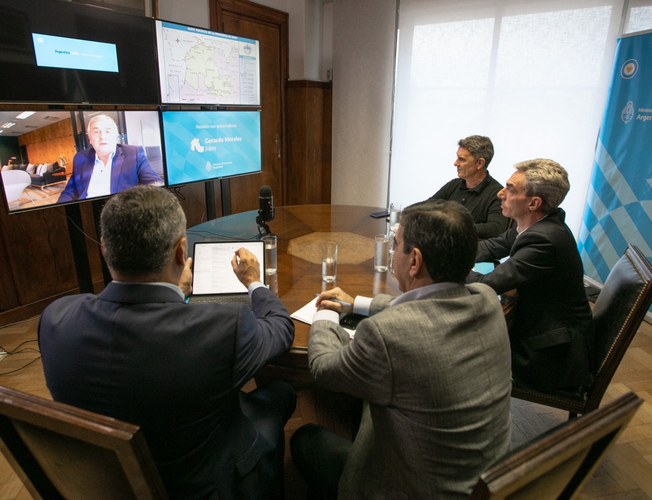Meoni con los gobernadores de Misiones, Tierra del Fuego y Jujuy