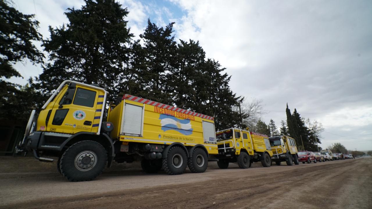 Cabandié recorre zonas afectadas por incendios en San Luis, en tanto el delta del Paraná se encuentra sin focos activos