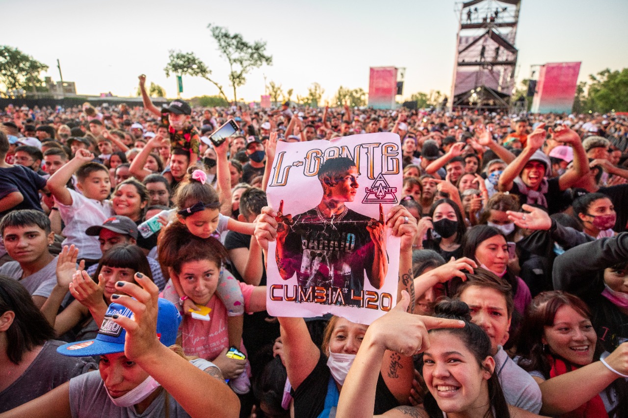 L-Gante ofreció un concierto gratuito para 45 mil personas en Tecnópolis |  Argentina.gob.ar