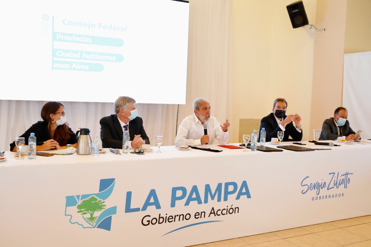 Soria encabezó el Consejo Federal para la Prevención y el Abordaje de Femicidios, Travesticidios y Transfemicidios Soria encabezó el Consejo Federal para la Prevención y el Abordaje de Femicidios, Travesticidios y Transfemicidios