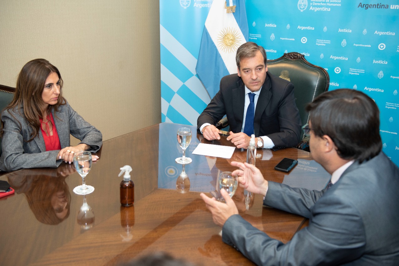 Soria se reunió con la Ministra de Gobierno y Justicia y el Ministro de Seguridad de la provincia de Tucumán