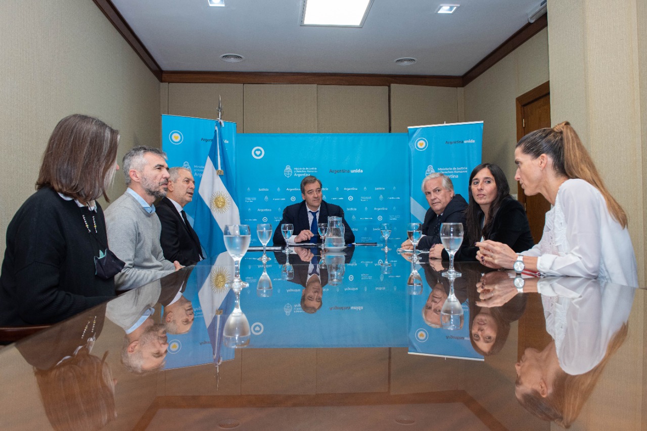  Nación y la provincia de Buenos Aires fortalecen el sistema de búsqueda de niños, niñas y adolescentes extraviados