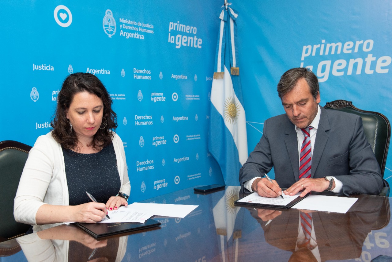 El Ministerio de Justicia destinará 73 millones de pesos para consolidar el proyecto “EAAF 2022-2023” del Equipo Argentino de Antropología Forense