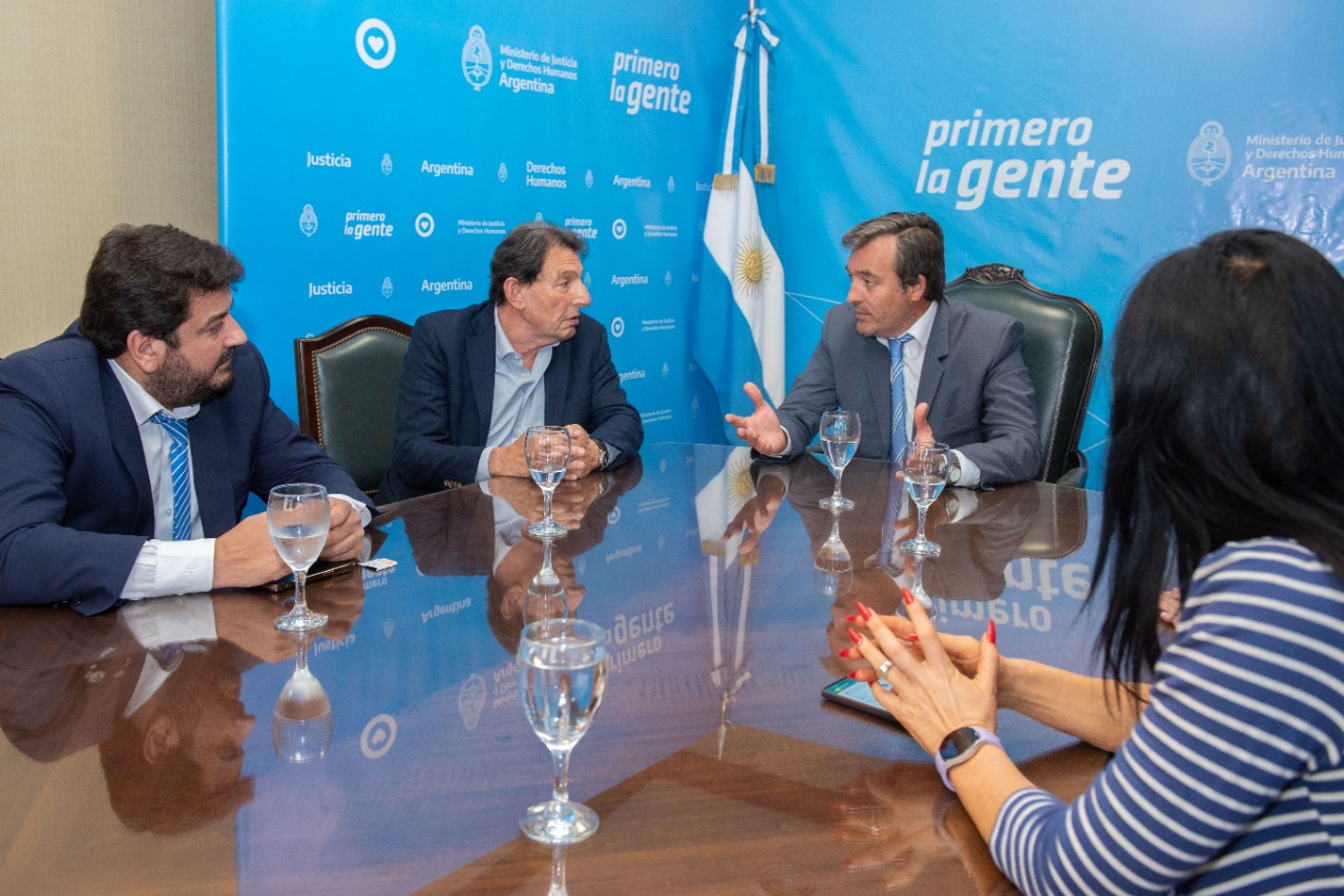 La CONEAU aprobó el proyecto institucional del Instituto Universitario Nacional de Derechos Humanos “Madres de Plaza de Mayo”