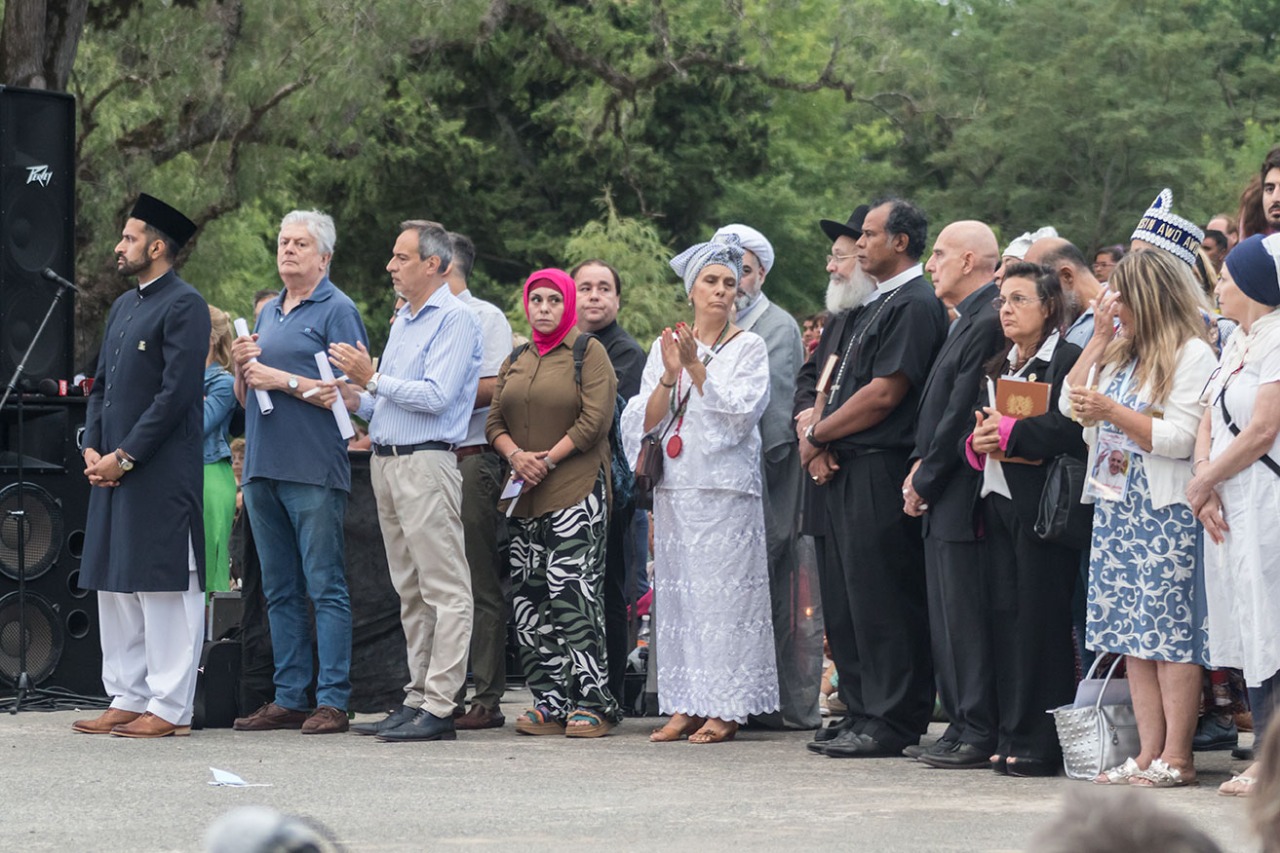 Oración interreligiosa a cargo del imam Marwan Gill