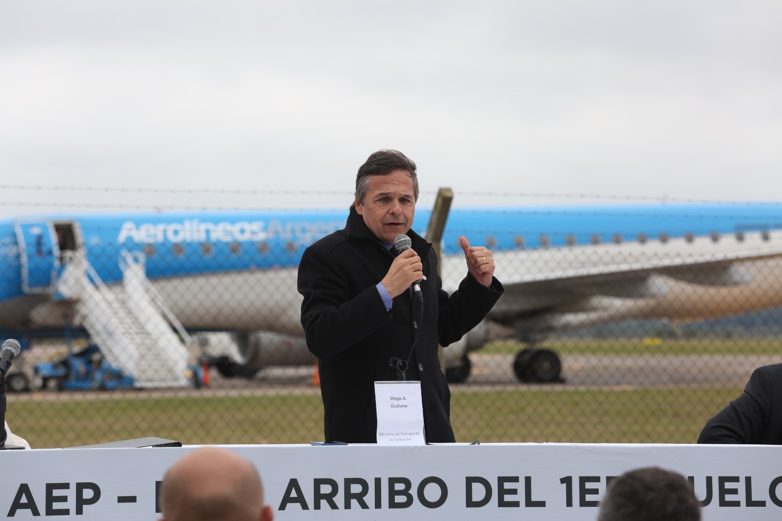 Giuliano voló en la nueva ruta Reconquista-Buenos Aires