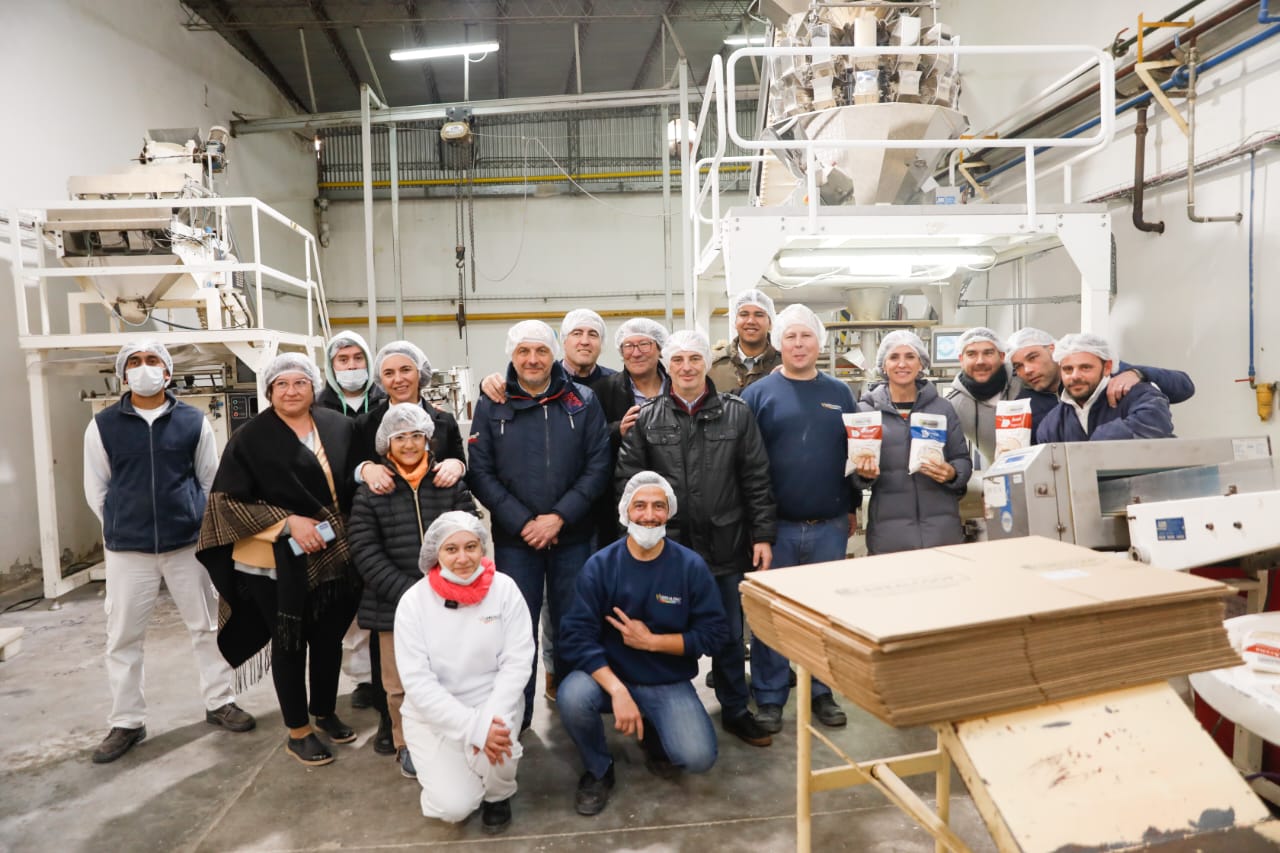 Visita a la empresa recuperada Cooperativa de Trabajo Cerealcoop.