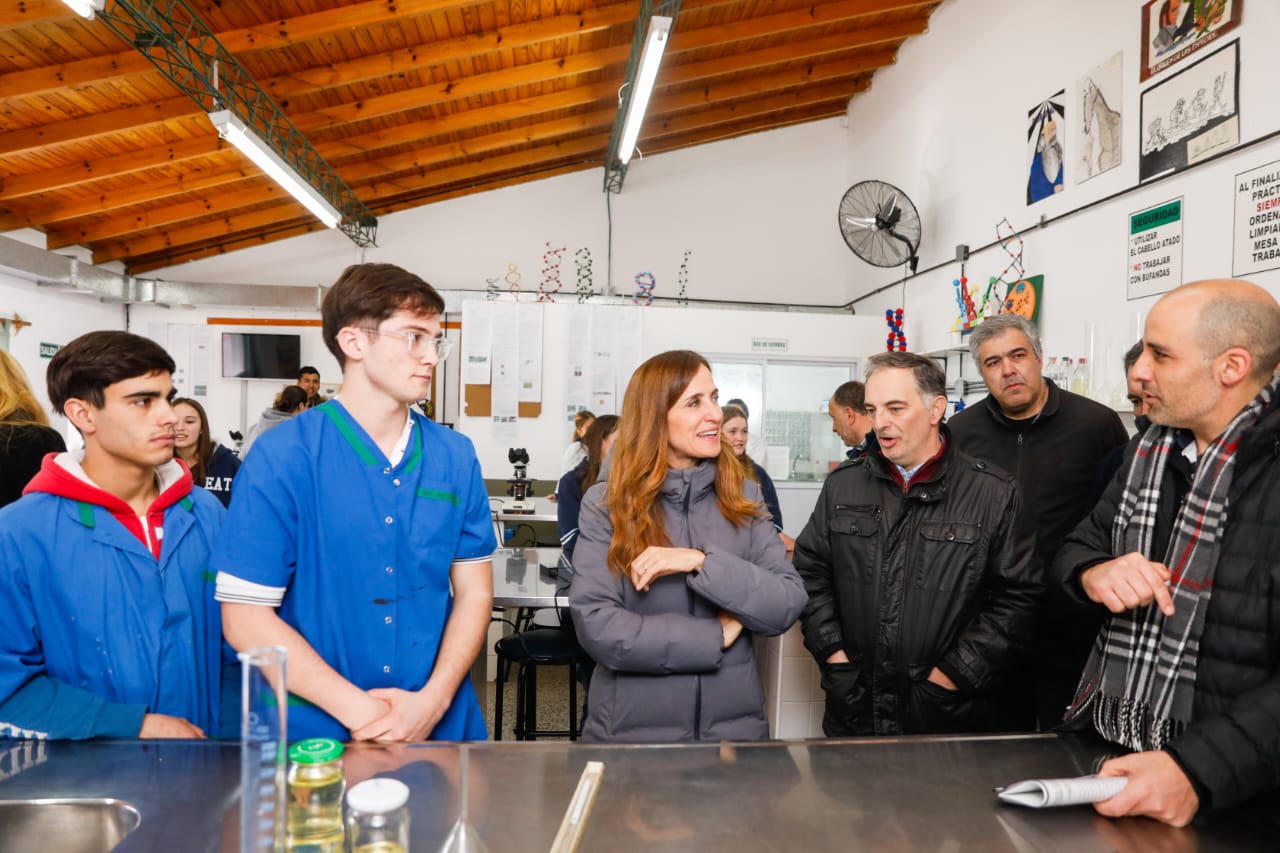Tolosa recorrió espacios productivos en Tres Arroyos y Coronel Suárez