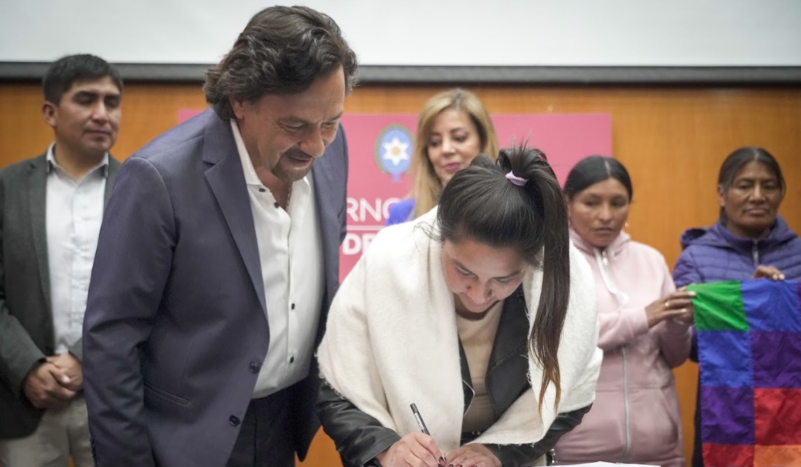 Royon y S&aacute;enz avanzan con una obra el&eacute;ctrica hist&oacute;rica para Salta
