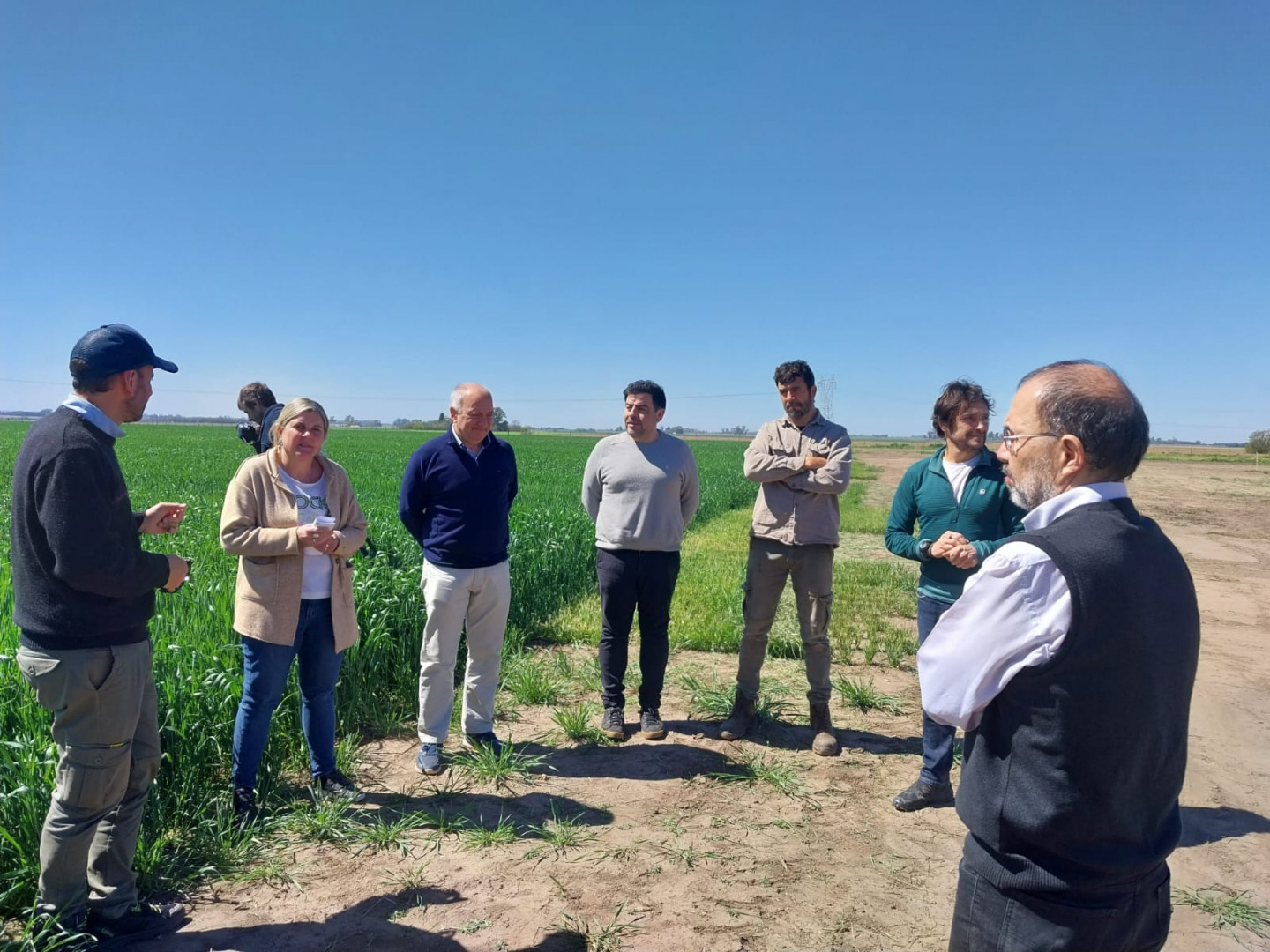 Recorrida a los ensayos de larga duración en INTA Pergamino Alejandro Villar en los ensayos de larga duración en INTA Pergamino
