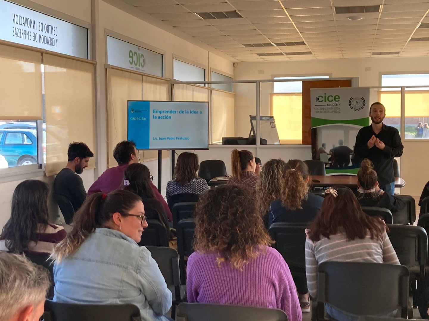 Taller en CICE Campus Universitario Tandil.